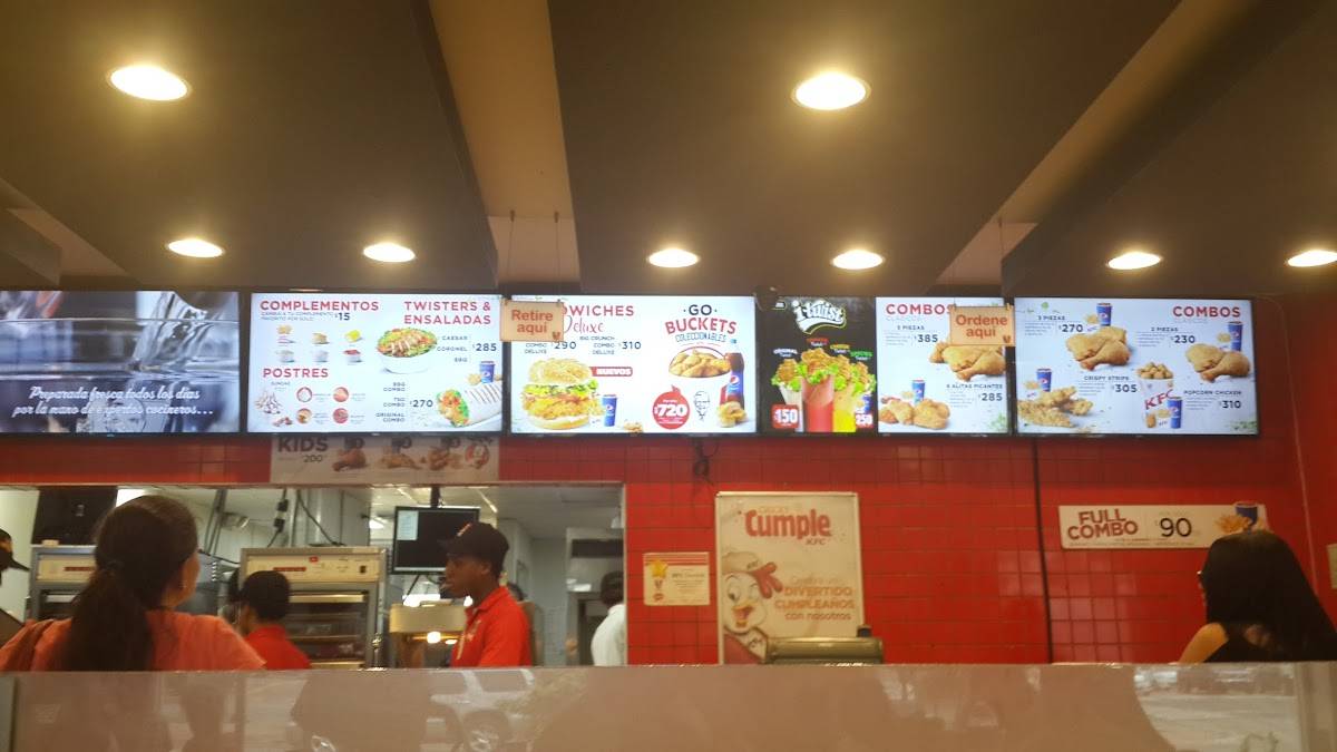 Menu at KFC restaurant, Santo Domingo, Av. Winston Churchill Esq